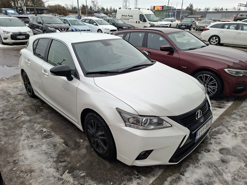 Lexus CT vaihtoauto