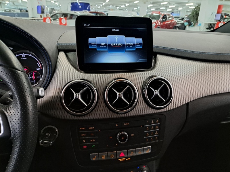 Mercedes-Benz B vaihtoauto