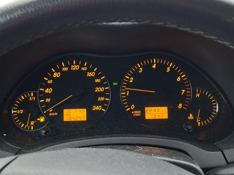 Toyota Avensis vaihtoauto