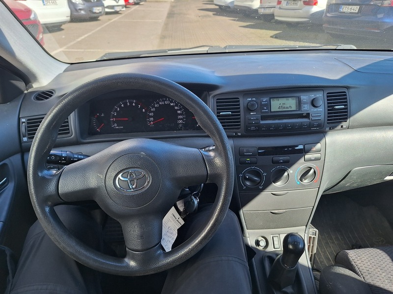 Toyota Corolla vaihtoauto