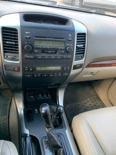 Toyota Land Cruiser vaihtoauto