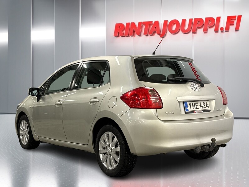 Toyota Auris vaihtoauto