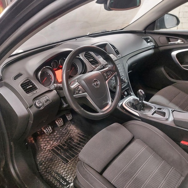 Opel Insignia vaihtoauto