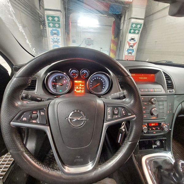 Opel Insignia vaihtoauto