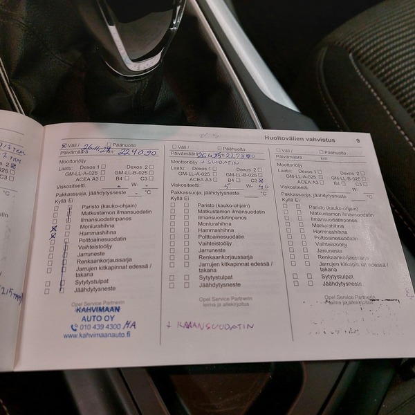 Opel Insignia vaihtoauto