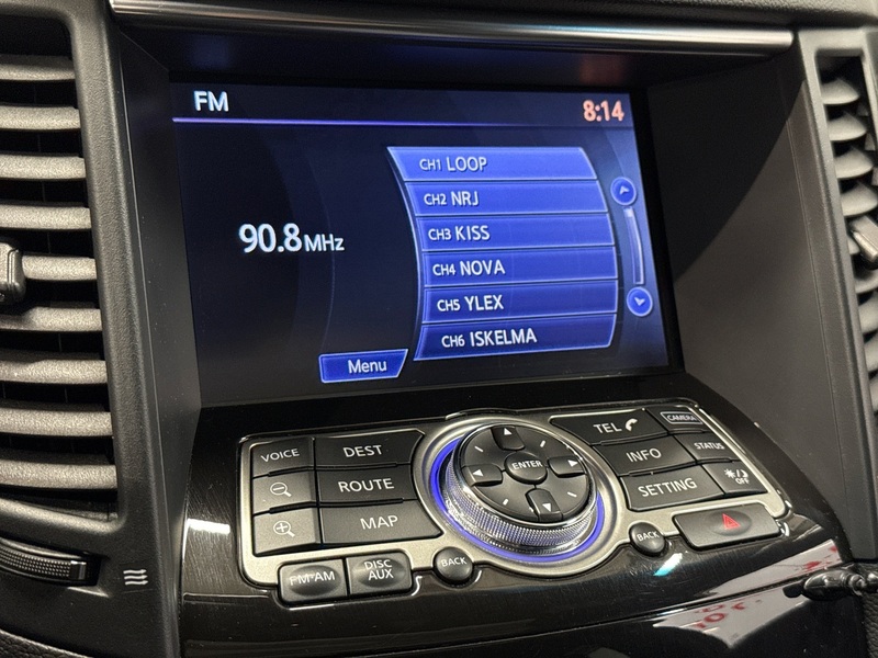 Infiniti FX30d vaihtoauto