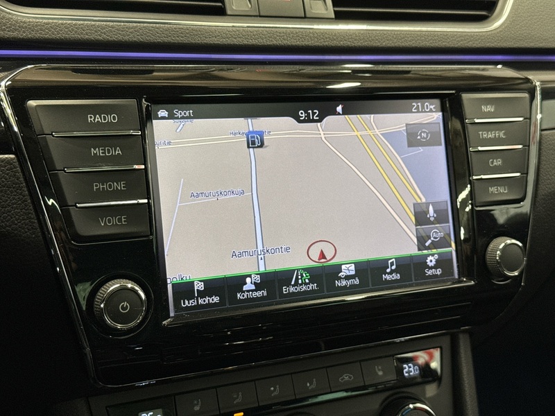 Skoda Superb vaihtoauto