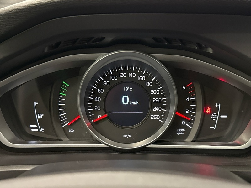 Volvo V40 vaihtoauto