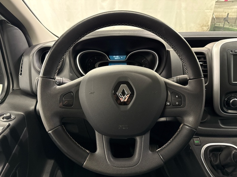 Renault Trafic vaihtoauto