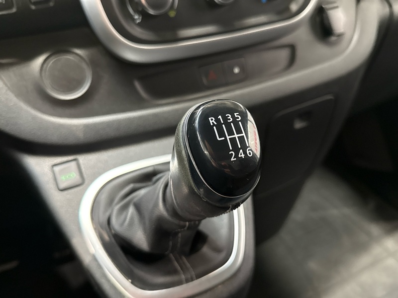 Renault Trafic vaihtoauto