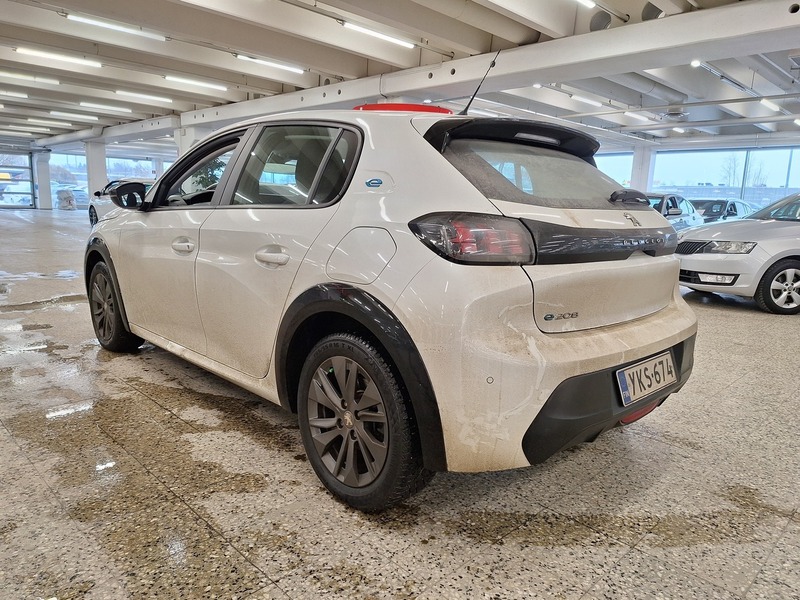 Peugeot e-208 vaihtoauto