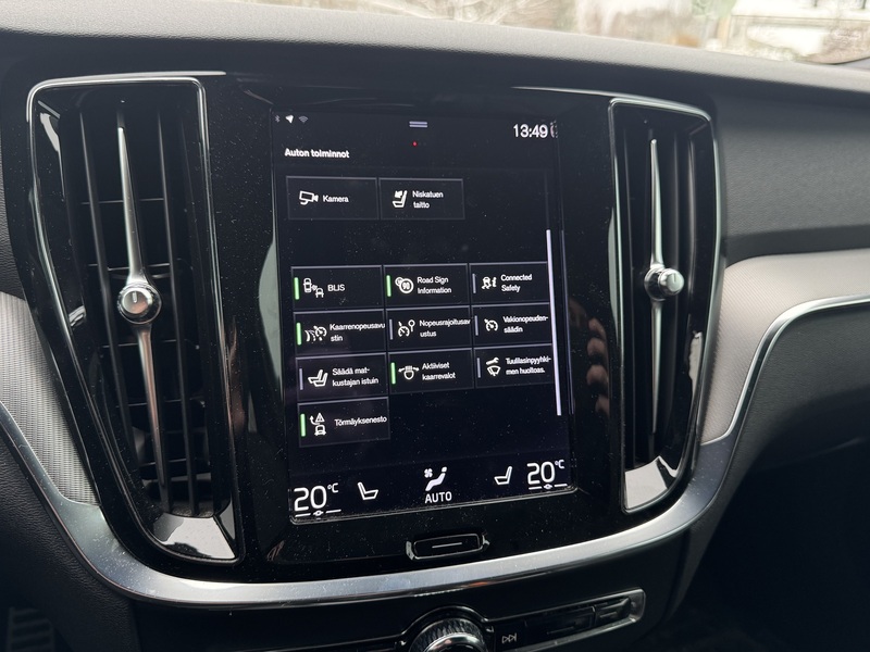 Volvo V60 vaihtoauto