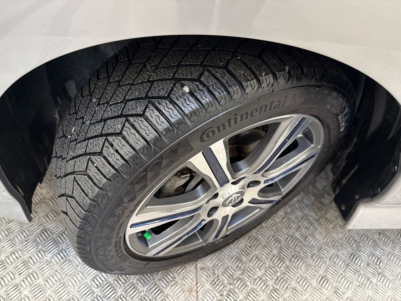 Nissan Leaf vaihtoauto