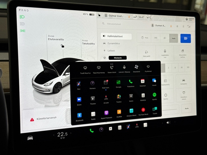 Tesla Model 3 vaihtoauto