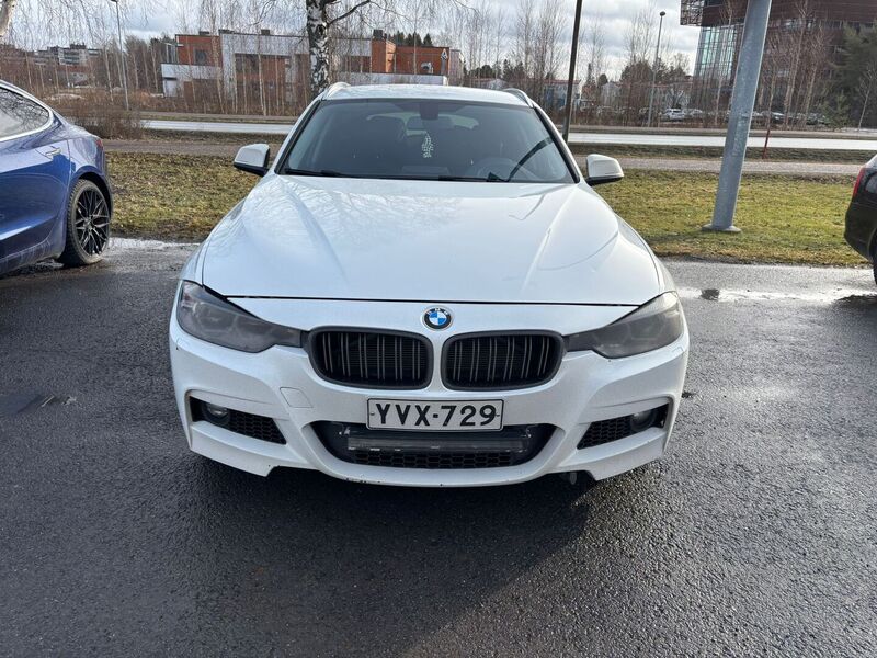 BMW 320 vaihtoauto