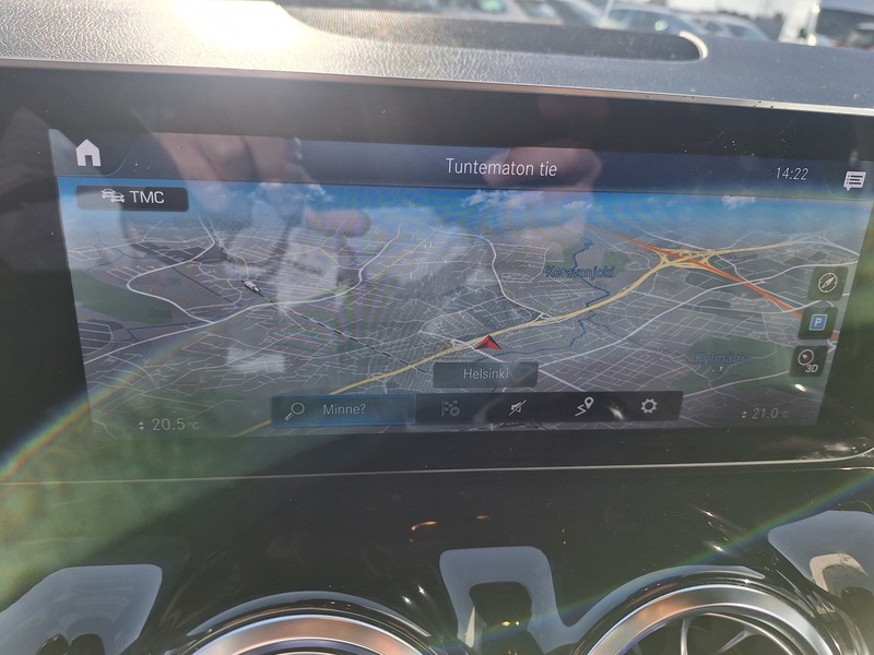 Mercedes-Benz GLA vaihtoauto