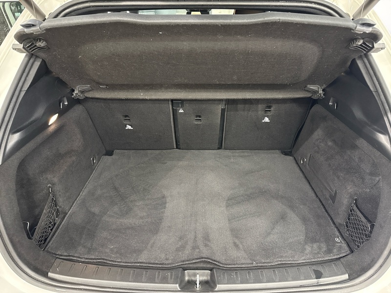 Mercedes-Benz GLA vaihtoauto