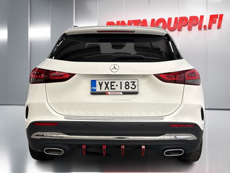 Mercedes-Benz GLA vaihtoauto