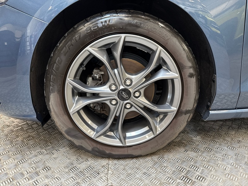 Ford Focus vaihtoauto