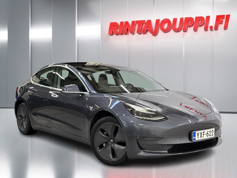 Tesla Model 3 vaihtoauto