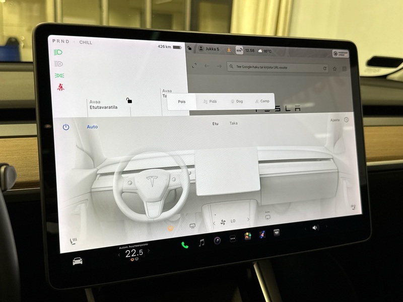 Tesla Model 3 vaihtoauto