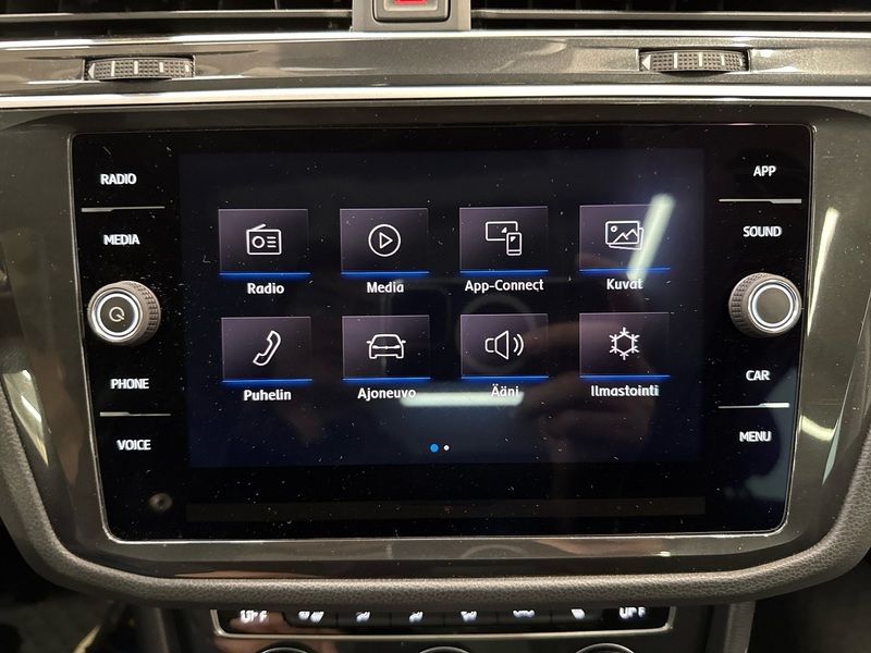 Volkswagen Tiguan vaihtoauto