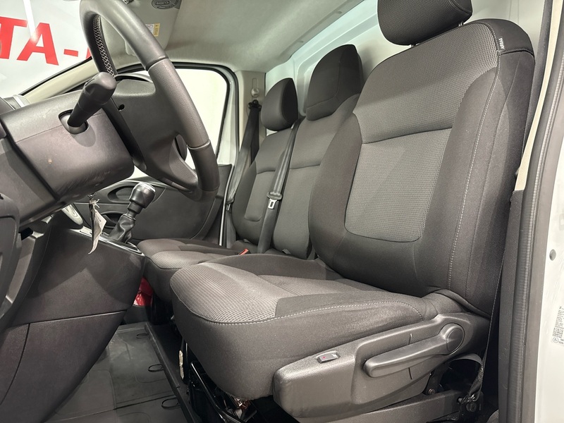 Renault Trafic vaihtoauto