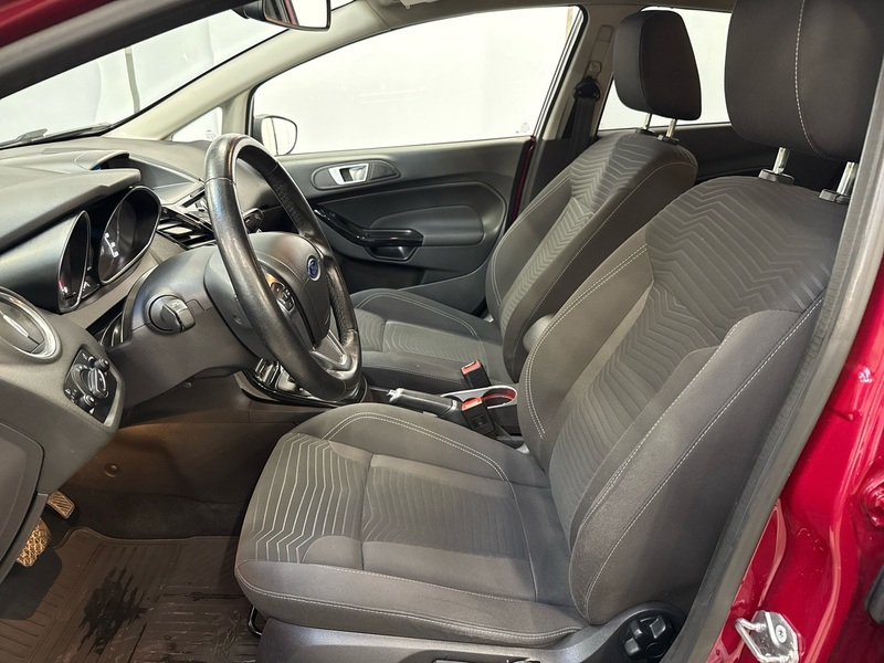 Ford Fiesta vaihtoauto