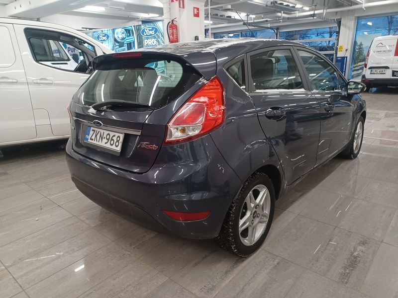 Ford Fiesta vaihtoauto