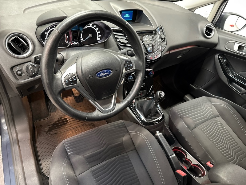 Ford Fiesta vaihtoauto