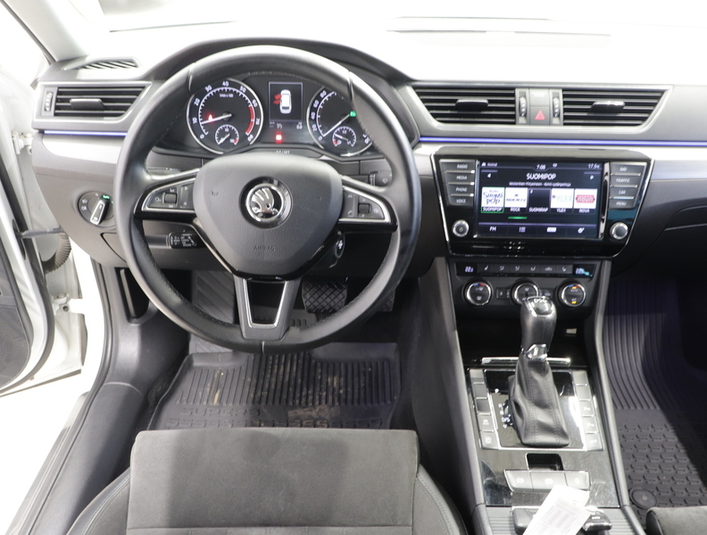 Skoda Superb vaihtoauto