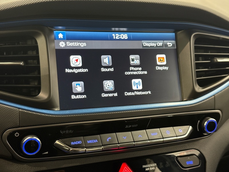 Hyundai IONIQ hybrid vaihtoauto