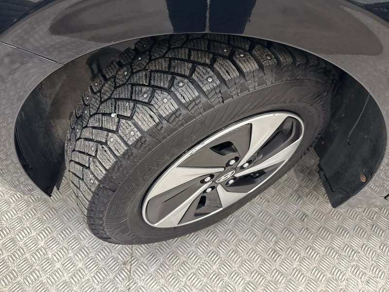 Hyundai IONIQ hybrid vaihtoauto