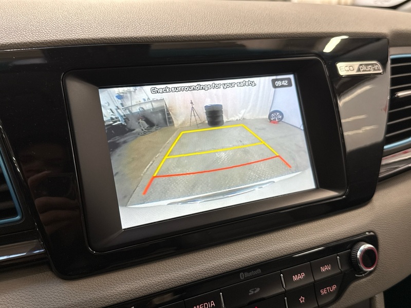 Kia Niro plug-in vaihtoauto