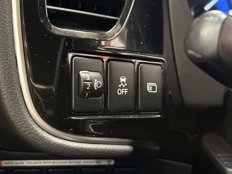 Mitsubishi Outlander PHEV vaihtoauto
