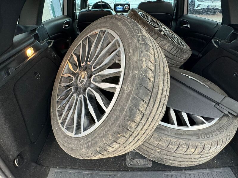 Mercedes-Benz B vaihtoauto