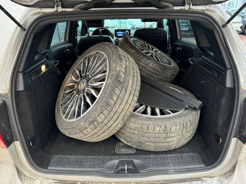 Mercedes-Benz B vaihtoauto