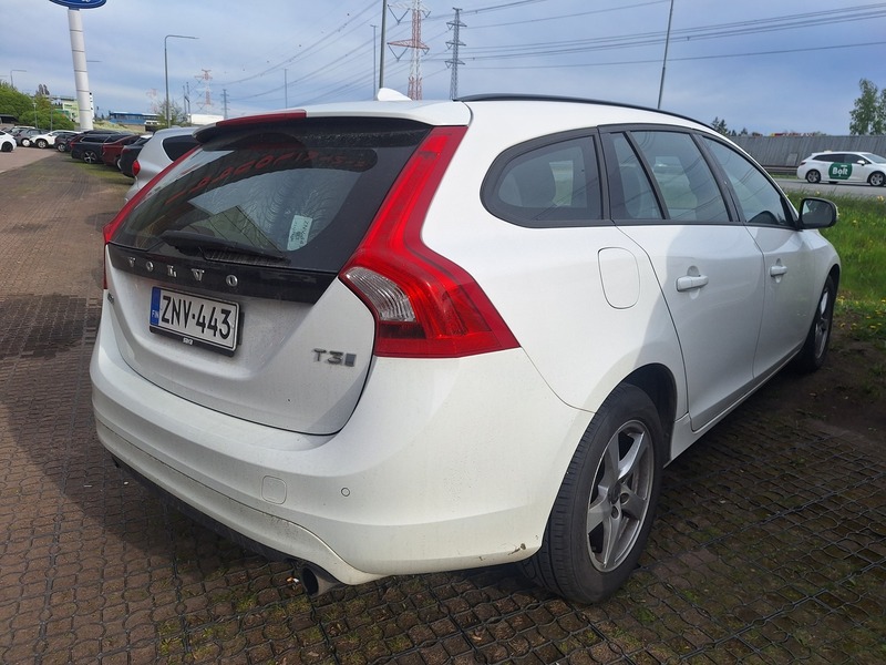Volvo V60 vaihtoauto