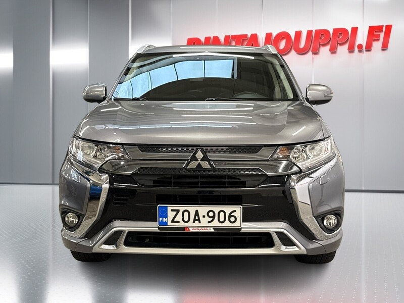 Mitsubishi Outlander PHEV vaihtoauto