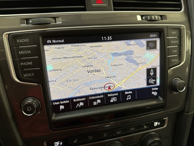 Volkswagen Golf vaihtoauto