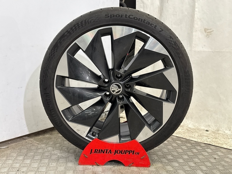 Skoda Enyaq vaihtoauto