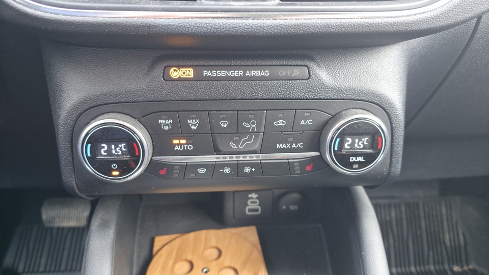 Ford Kuga vaihtoauto