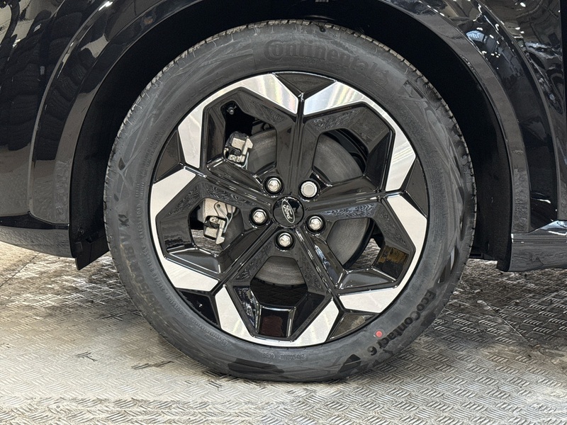 Ford Puma Gen-E vaihtoauto