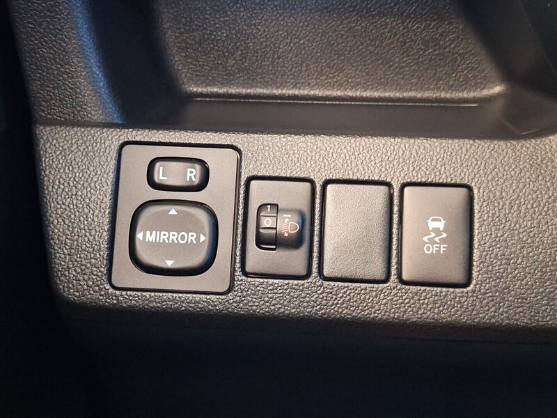 Toyota Verso-S vaihtoauto