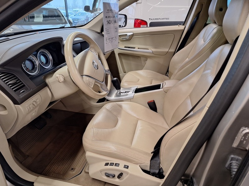 Volvo XC60 vaihtoauto