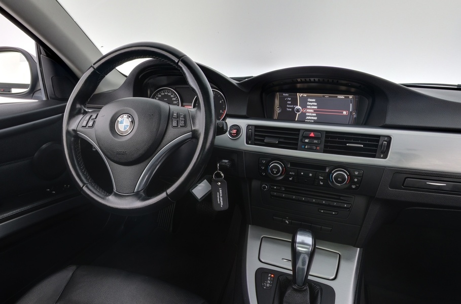 BMW 325 vaihtoauto