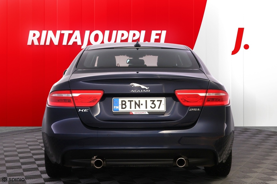 Jaguar XE vaihtoauto
