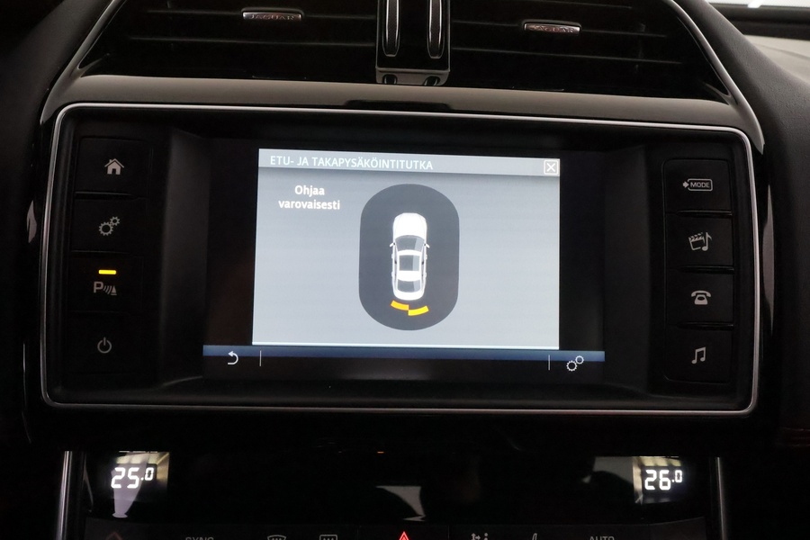 Jaguar XE vaihtoauto