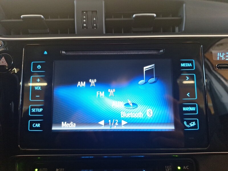 Toyota Auris vaihtoauto