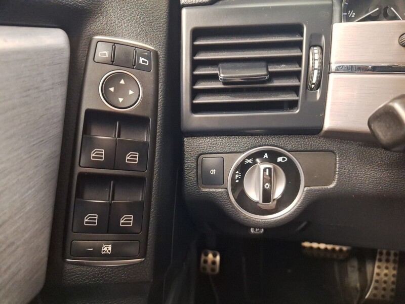 Mercedes-Benz GLK vaihtoauto